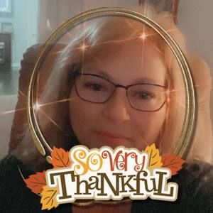 Meet your Posher, Traci